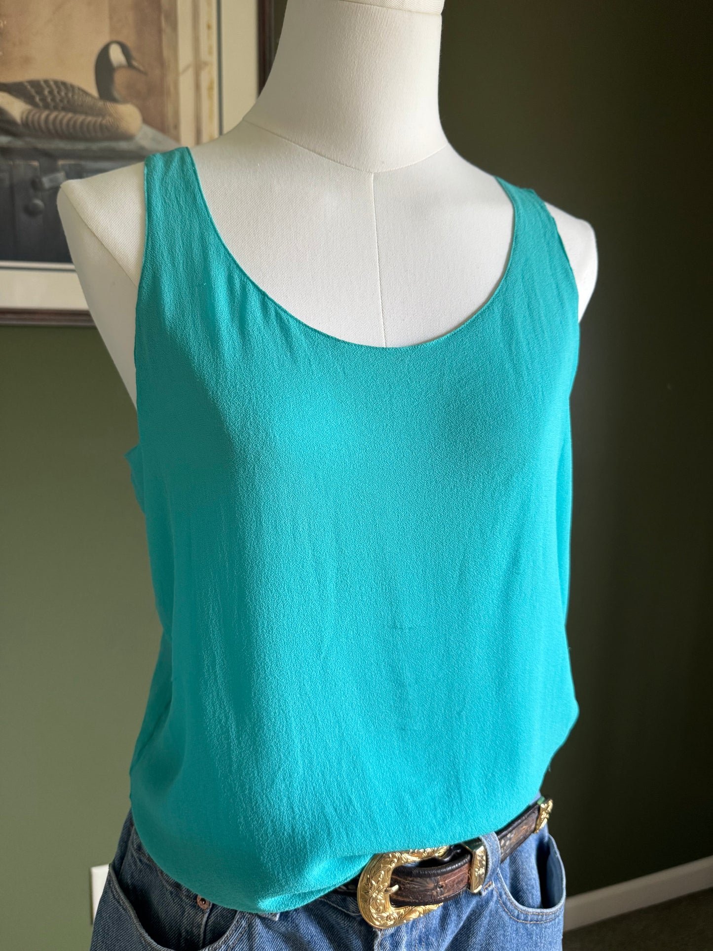 Jones New York 100% Silk Scoop Neck Tank – Size 10